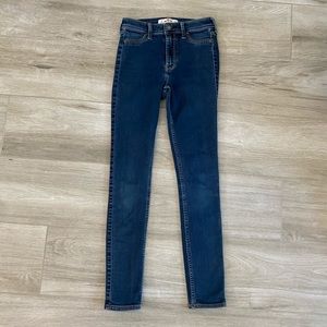 Hollister Blue Denim Stretchy Jeans Size 0